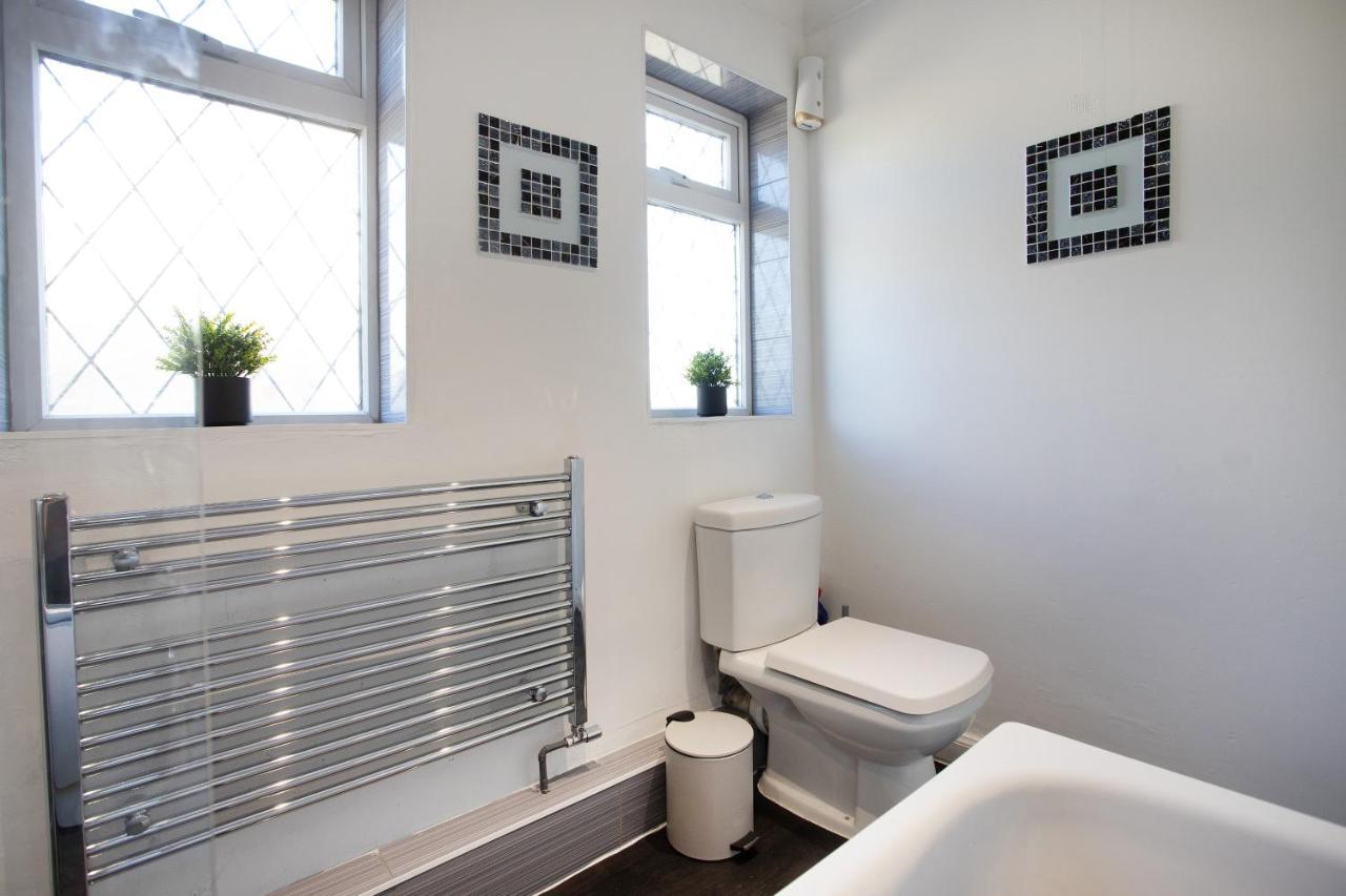 Rawmarsh House, Rotherham For Contractors & Families, Free Parking, High Speed Wifi, Etc エクステリア 写真